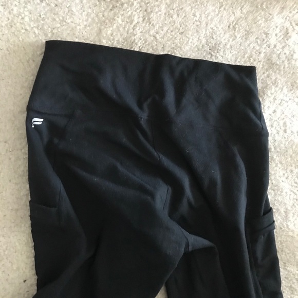 Fabletics powerhold mesh capris leggings black - Picture 8 of 9